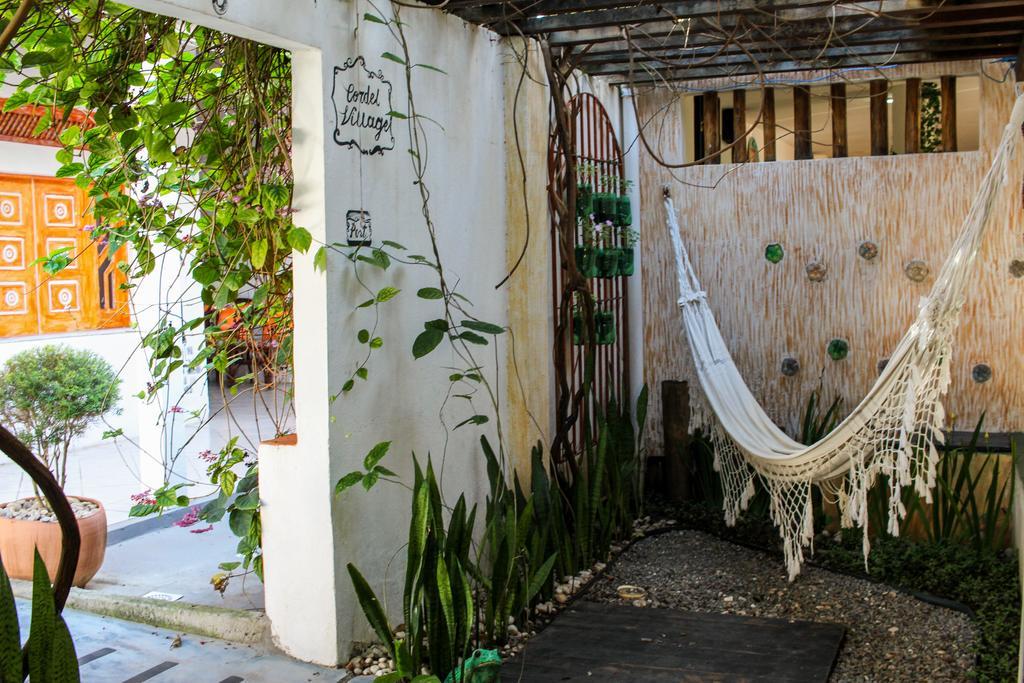 Vila Aju - Pousada Tematica อารากาจู ภายนอก รูปภาพ
